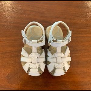 Toddler white leather dress sandals (5.5)